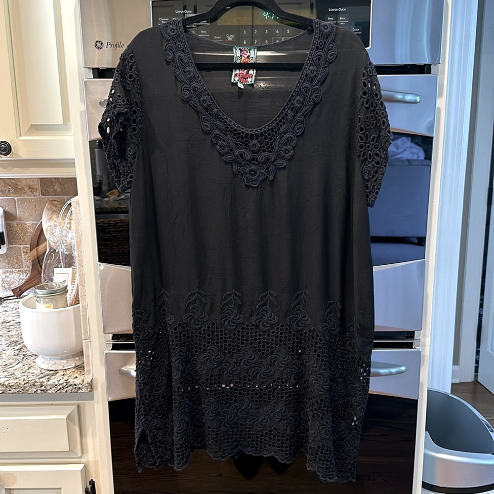 Johnny Was size XL black cutout and embroidered tunic